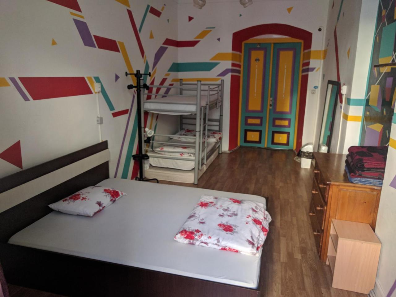 Bella Vita Hostel Тимишоара Екстериор снимка